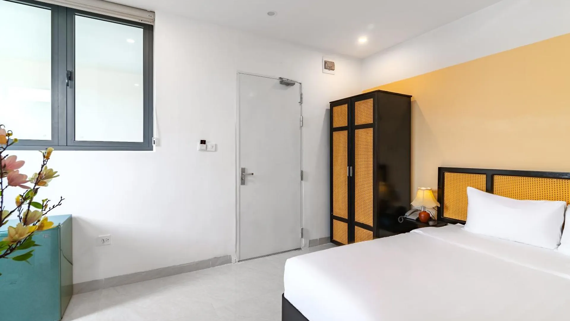 Vooc Signature Hotel Хойан