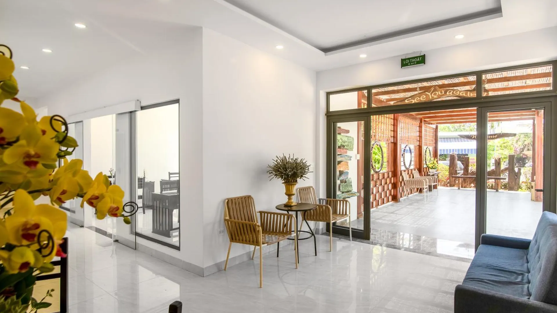 Vooc Signature Hotel Хойан Вьетнам