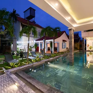 Legend Hội An