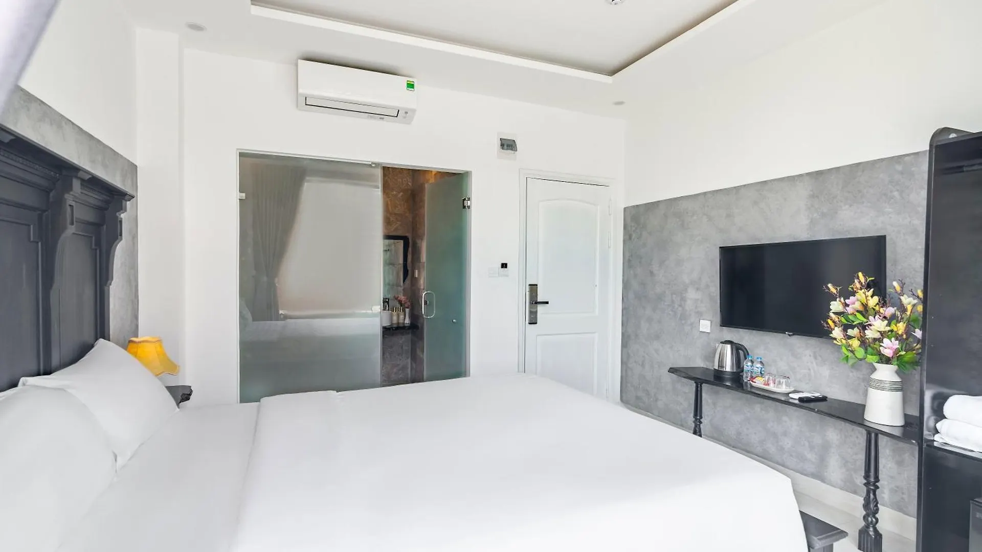 Vooc Signature Hotel Hội An